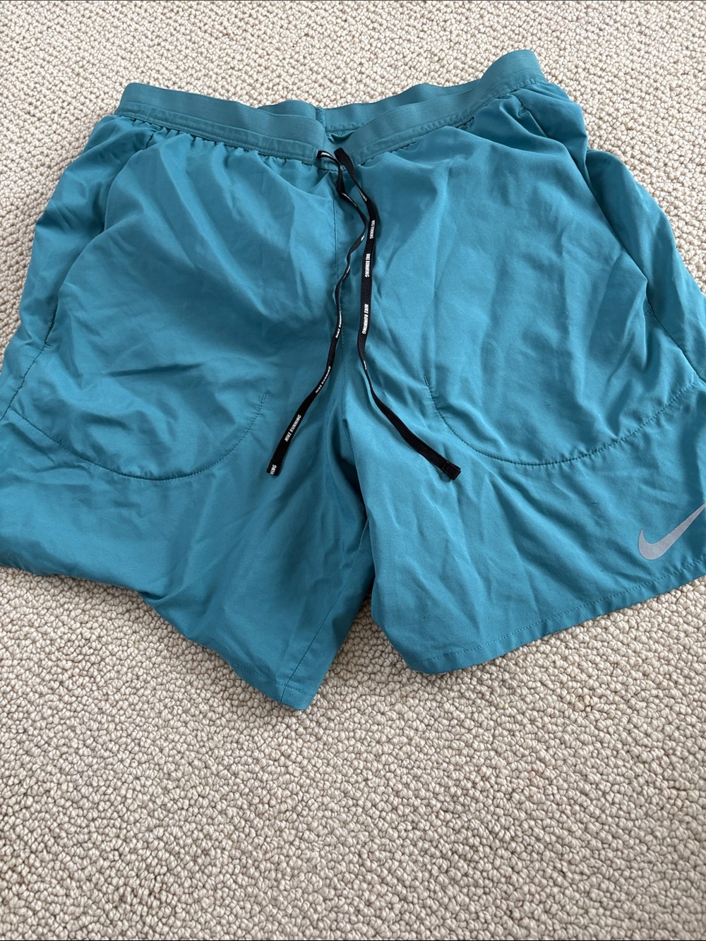 Nike short size small